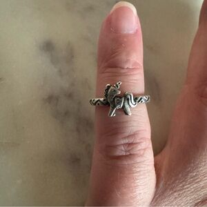 James Avery Retired Vintage Unicorn Ring 925 Sterling Silver SIZE 2.5